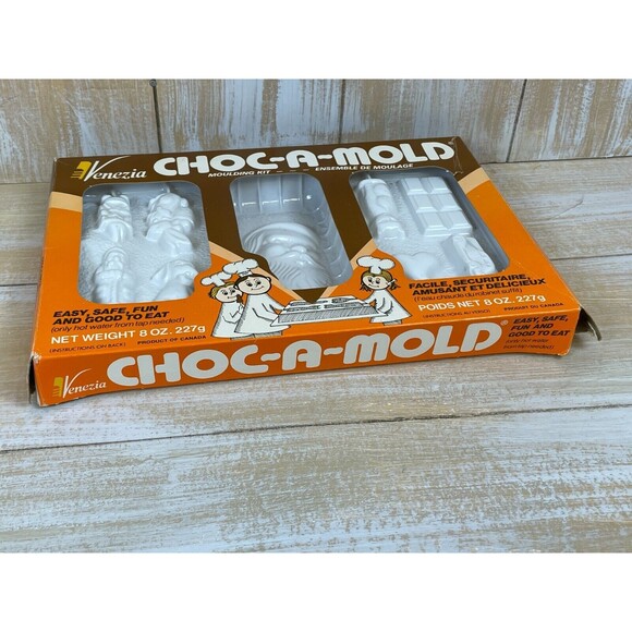 Venezia Choc-a-mold Kit Vintage with Booklet Animals & Holidays Plastic Moulds - Picture 9 of 11